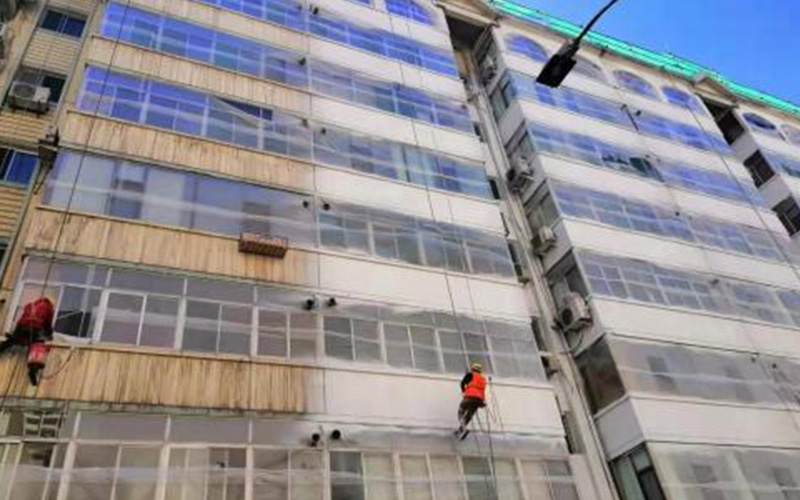 오래된 지역 사회 에너지 절약 개조를위한 에어로겔 코팅