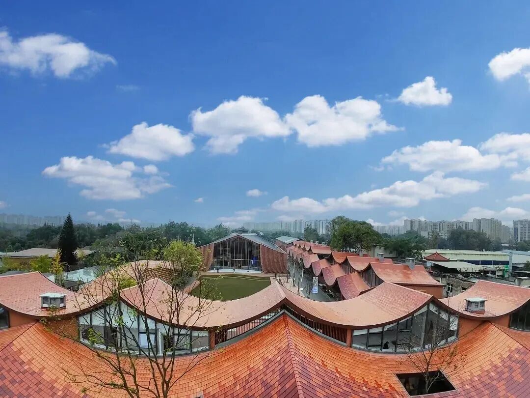 Nippon Paint Aerogel System이 오래된 공장을 ICH Park로 개조합니다